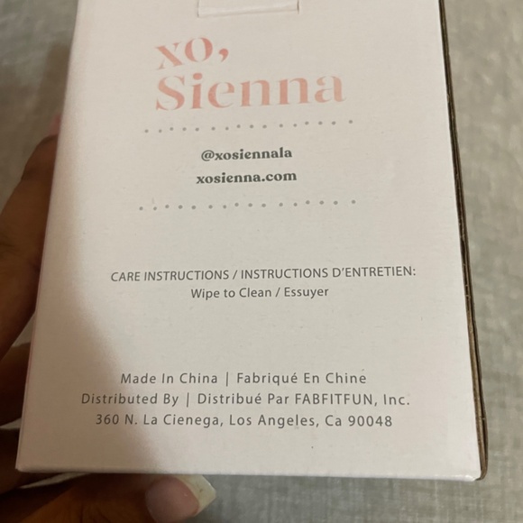 xo, sienna pencil holder (BNIB) - Picture 2 of 4